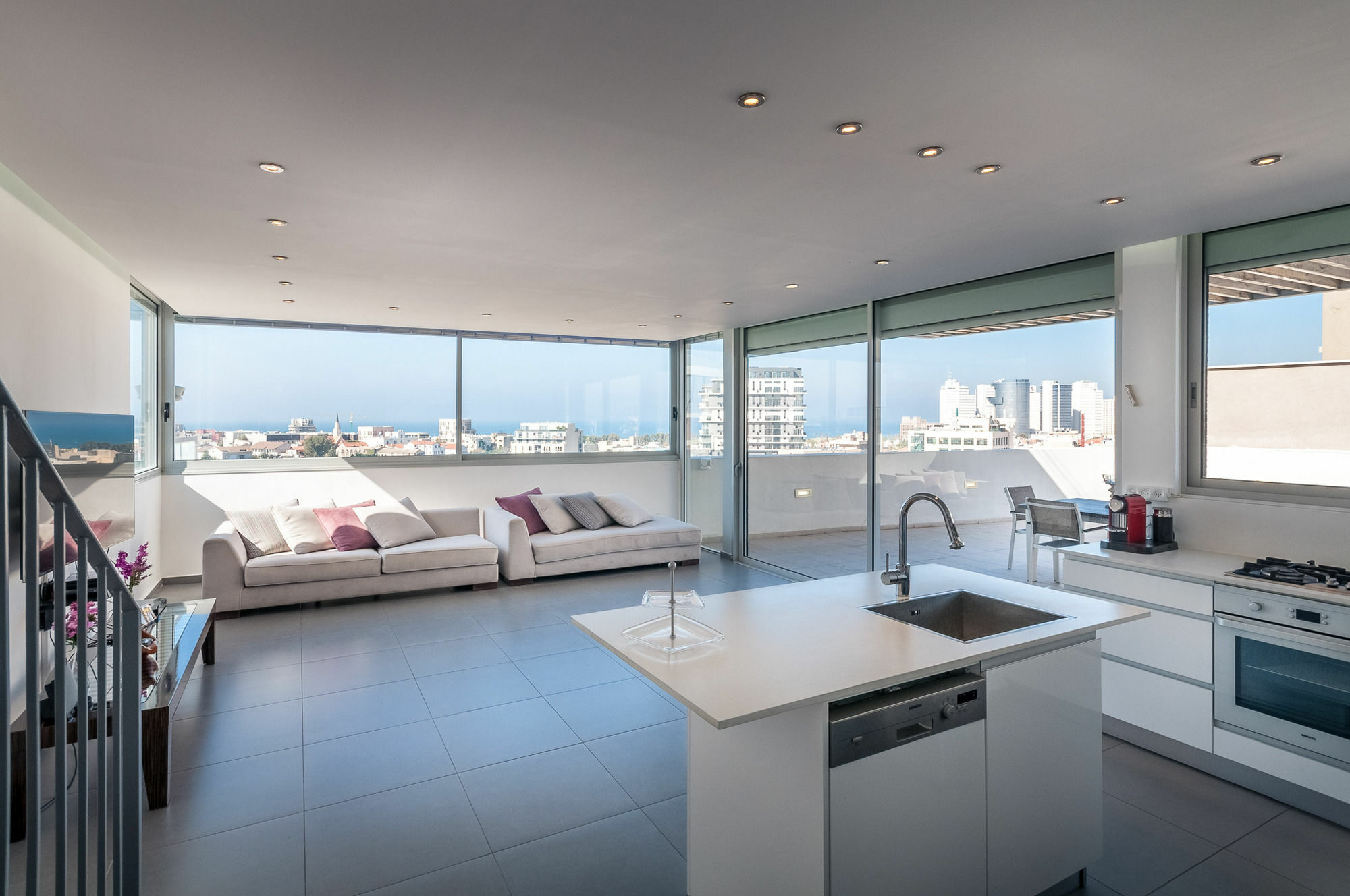 Abarbanel St Incredible Penthouse Apartment Tel Aviv Ngoại thất bức ảnh